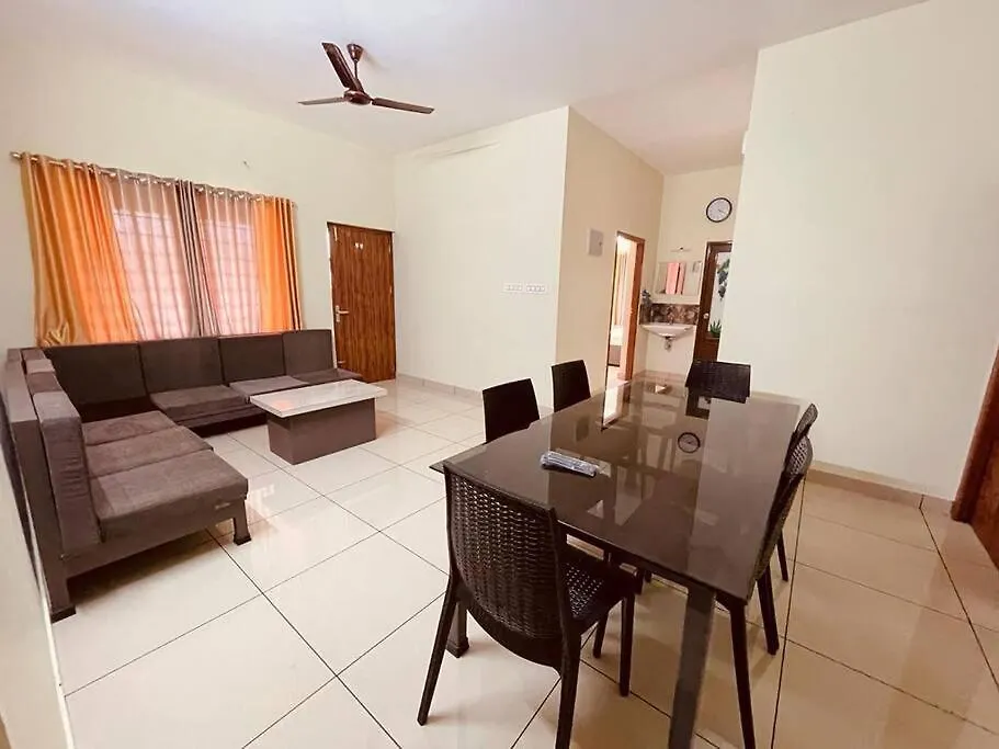 Green Mansion Apartment With 4 2Bh Units Wayanad Ινδία